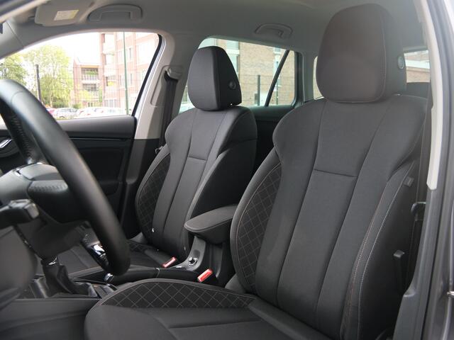 Skoda Kamiq 1.5 TSI ACT Business Edition 150 Pk Automaat Apple Carplay / DAB / Camera