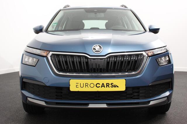 Skoda Kamiq 1.0 TSI 110 pk DSG Scoutline Dynamic | Navigatie | Apple Carplay/ Android Auto | Camera | Adaptive cruise control | Stoelverwarming | Wegklapbare trekhaak | LED-verlichting voor