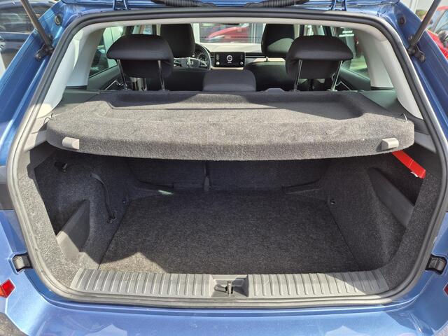 Skoda Kamiq 1.0 TSI Style Automaat DSG-7 | Climatronic | Stoelverwarming | Apple & Android | Ruimte!