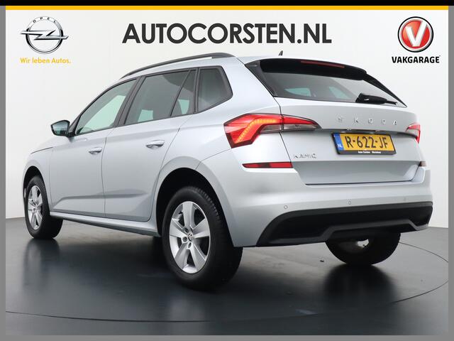 Skoda Kamiq T 111pk Smartlink Usb Pdc CruiseControl Ecc Dakrails Led Lane/Front-Assist Isofix Dab 4xElek.Ramen VerwarmdeSpiegels Aut.Verlichting VerstelbareStoelen/Stuur 16''LM NL-auto Hoge Instap Ambition 1.0 TSI