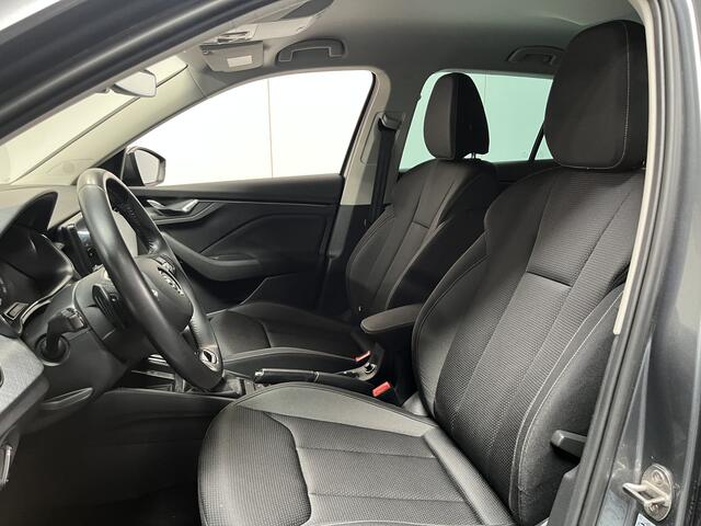 Skoda Kamiq 1.0 TSI Ambition / AUTOMAAT/ ELEKTR. TREKHAAK/ CRUISE/ KEYLESS/ MATRIX/ 17" LMV/ CLIMA/ STOEL-STUUR VERWARM./ DAB/ PARK. SENSOREN/ SMARTLINK