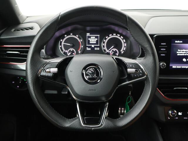 Skoda Kamiq 1.0 TSI Sport Business | 110 PK | Verwarmde voorstoelen | Climate control | LED verlichting |