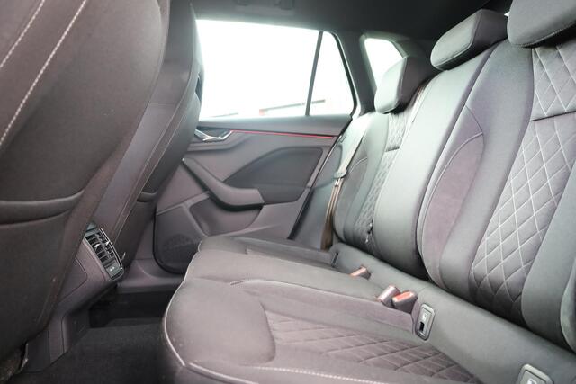 Skoda Kamiq 1.5 TSI ACT Sport Business trekhaak, achteruitrijcamera, 17" LMV, LED verlichting, NL auto dealeronderhouden