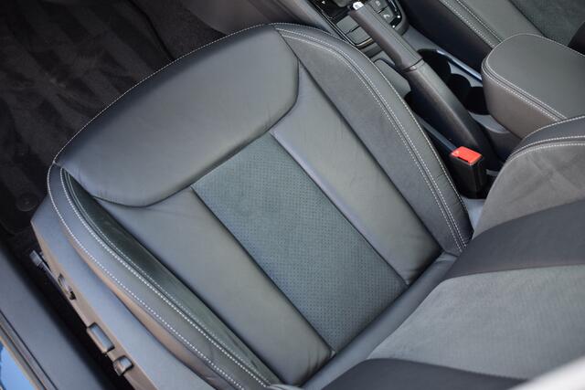 Skoda Kamiq 1.0 TSI Business Edition Panodak | Leer | camera |