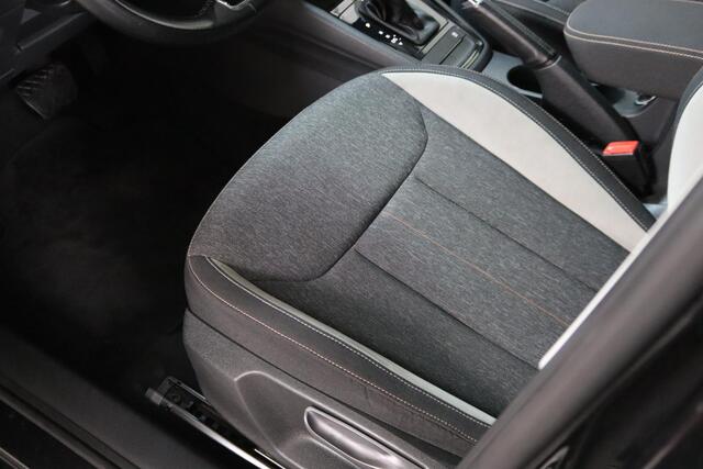 Skoda Kamiq 1.5 TSI ACT Sport Business, LED, Automaat, Cruise Control, Apple Carplay/Android Auto