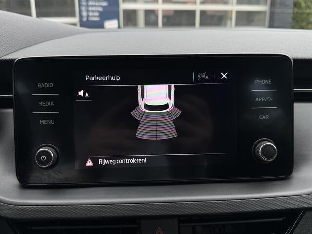 Skoda Kamiq 1.0 TSI Ambition GRATIS Aleverpakket! | Adaptieve Cruise Control | Climate Control |