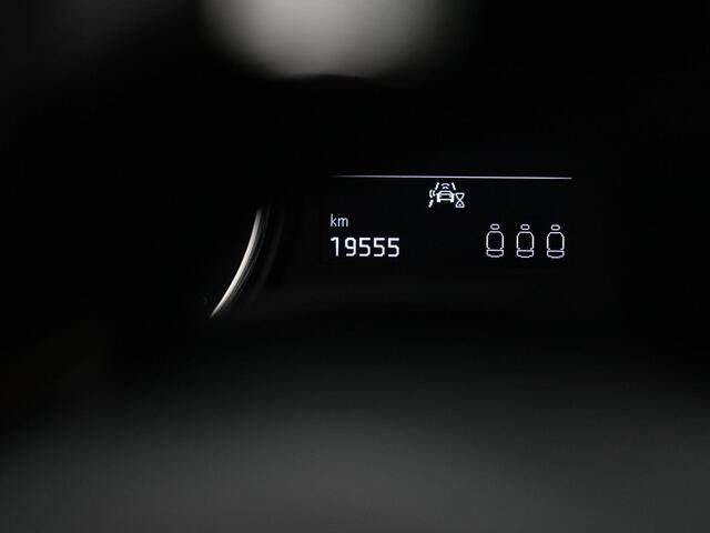 Skoda Kamiq 1.0 TSI 110 pk DSG Ambition | Parkeersensoren achter | LED koplampen | Cruise Control | Airconditioning | DAB | 16 inch