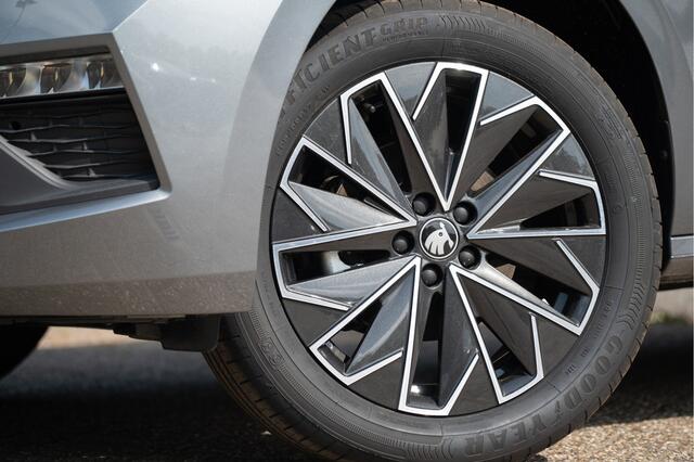 Skoda Kamiq 1.0 TSI DSG Drive | Sportstoelen | Navi by App | Stoel- Stuurverw. | PDC | 17"