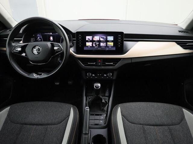Skoda Kamiq 1.0TSI/110PK Business Edition · Apple/Android Car Play · Stoelverwarming · Parkeersensoren · Trekhaak