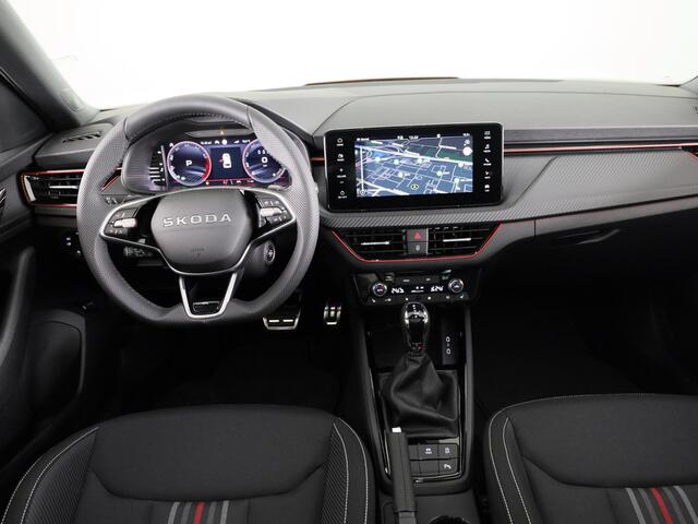 Skoda Kamiq Monte Carlo 1.0 TSI 115pk DSG-7 | 18 inch | Blind Spot | Navigatie | Adaptive Cruise | Panoramadak | Stoelverwarming |