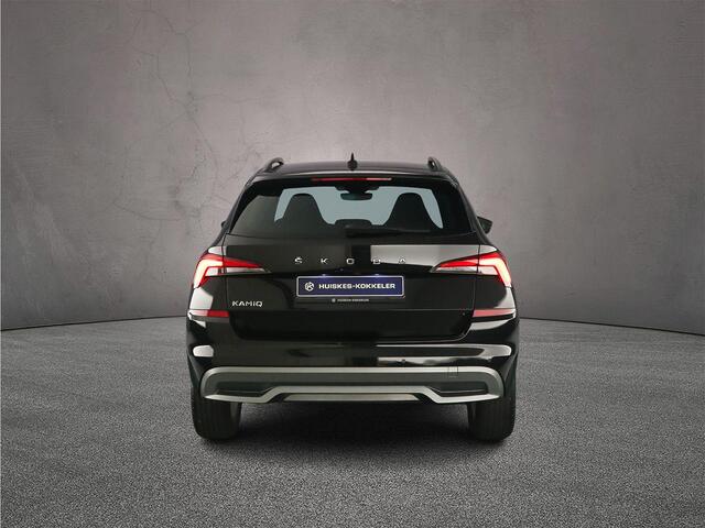 Skoda Kamiq Sport Business 1.0 TSI 110pk Trekhaak, Achteruitrijcamera, Cruise control, LED koplampen, Parkeersensor achter, App connect, Airco, DAB, Radio