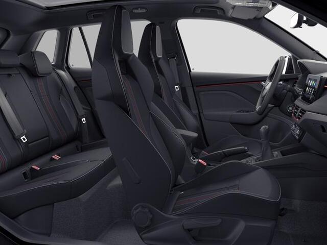 Skoda Kamiq 1.0 TSI Monte Carlo | Mechanisch wegklapbare trekhaak | Winter Pakket | 18 inch lichtmetalen velgen Ursa Monte Carlo