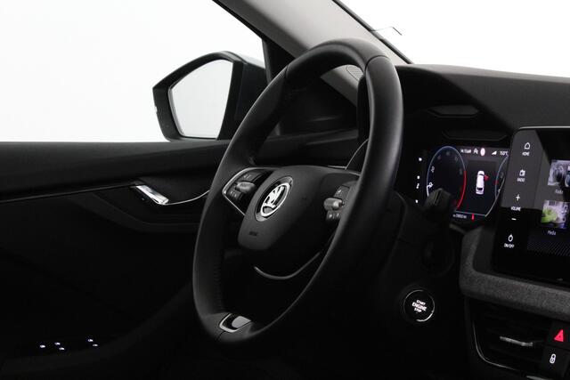 Skoda Kamiq 1.0 TSI Selection Camera/Keyless/Graphite Grey/parkeersensoren