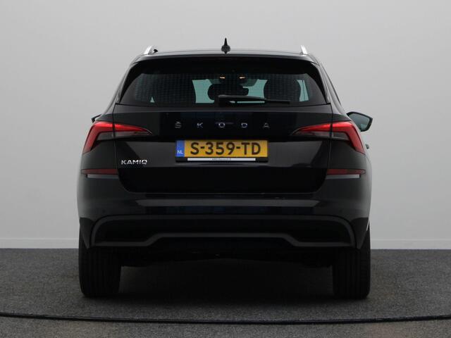 Skoda Kamiq 1.0 TSI Ambition | Apple Carplay & Android Auto | Lichtmetalen velgen | Parkeersensoren achter | Airconditioning |