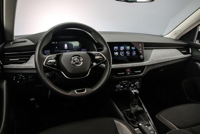 Skoda Kamiq Selection 1.0 TSI 115pk DSG Automaat Adaptive cruise control, Achteruitrijcamera, LED koplampen, Stoelverwarming, App connect, Parkeersensoren