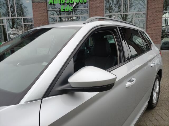 Skoda Kamiq 1.0 TSI Business Edition Leder interieur - Elektrische achterklep - Stoelverwarming - Getinte ruiten - NL auto