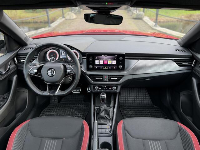 Skoda Kamiq 1.5 TSI ACT DSG Monte Carlo | Pano | Camera | Nieuwstaat |