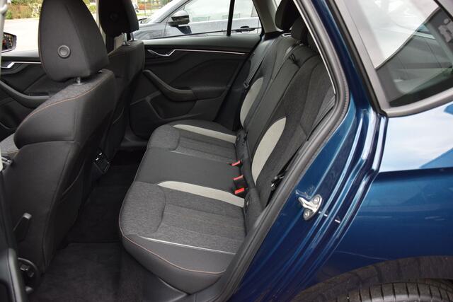 Skoda Kamiq 1.0 TSI 110PK Business Edition | Org. NL | BOVAG Garantie | Virtual Cockpit | Adaptive Cruise Control | Camera | Stoelverwarming | Full LED | Apple Carplay/Android Auto |