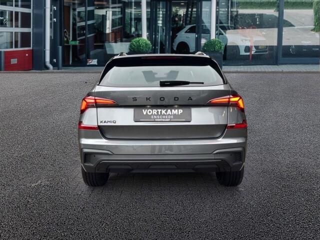 Skoda Kamiq 1.5 TSI DSG MONTE CARLO GLASDAK/CAMERA/TREKHAAK/CC/STOEL+STUURVERW