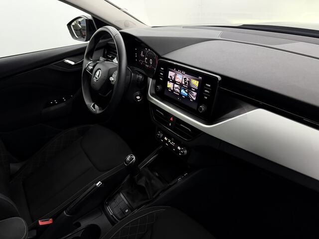 Skoda Kamiq 1.0 TSI Business Edition Camera, Navi, Keyless start, Virtual desk, Cruise control, Clima, A start stop, Lichtmetalen velgen
