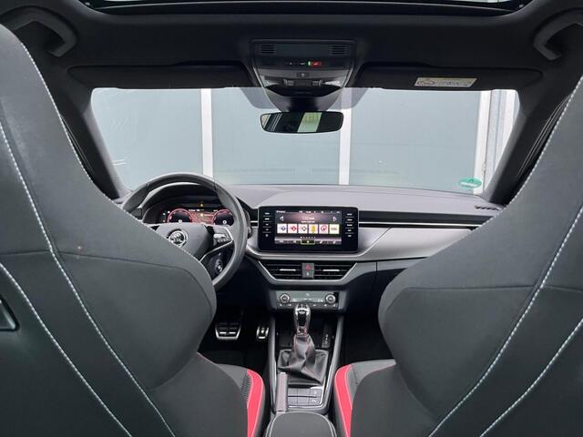 Skoda Kamiq 1.0TSI 110pk DSG Monte Carlo | Elk Stoel | Camera | Trekhaak