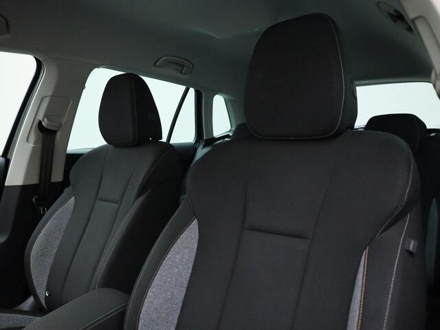 Skoda Kamiq 1.0TSI/115PK Selection DSG · Apple/Android Car Play· Camera + Parkeersensoren · LED · Garantie t/m 25-03-2029 of 60000km.