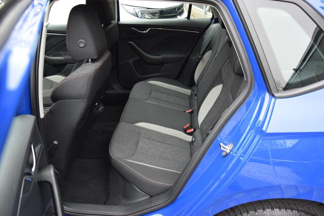 Skoda Kamiq 1.0 TSI 110PK Style DSG Automaat | Org. NL | BOVAG Garantie | Automatische Airco | Parkeersensoren | Apple Carplay/Android Auto | Cruise Control | Keyless start |