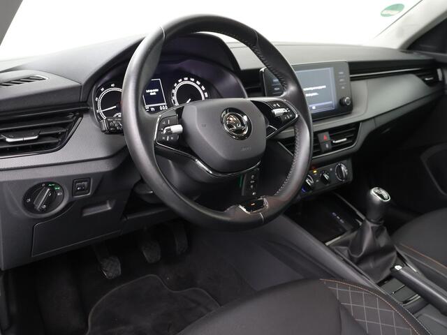 Skoda Kamiq 1.0 TSI Ambition | 110 PK | Airco | Cruisecontrol | Trekhaak | Multifunctioneel stuurwiel