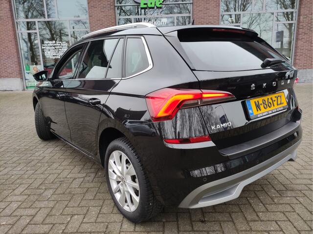 Skoda Kamiq 1.0 TSI Business Edition Achteruitrijcamera - Elektrische achterklep - Digitaal dashboard- Stoelverwarming - Keyless entry - Getinte ramen