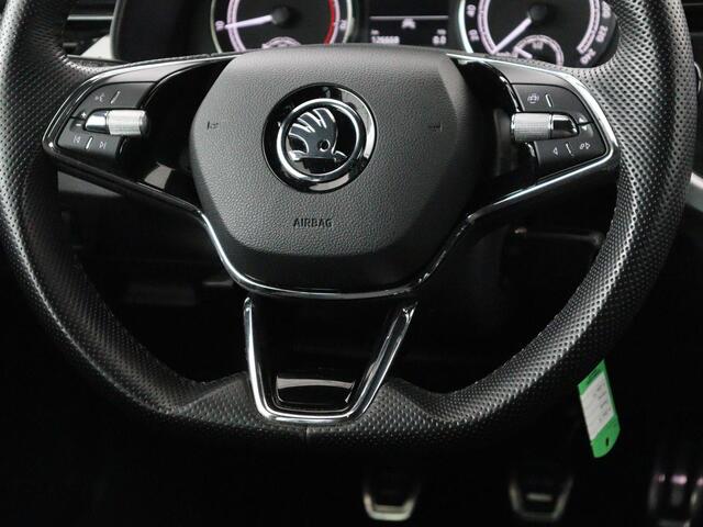 Skoda Kamiq 1.0 TSI Sport | Trekhaak | Sportstoelen | Carplay | Climate control | Parkeerhulp | Cruise control | Full LED | Sportstuur | Bluetooth