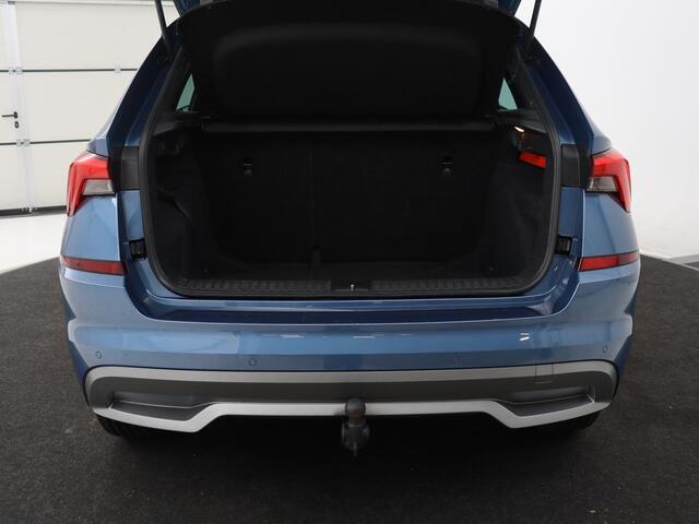 Skoda Kamiq 1.0 TSI Sport | Trekhaak | Sportstoelen | Carplay | Climate control | Parkeerhulp | Cruise control | Full LED | Sportstuur | Bluetooth