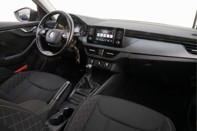 Skoda Kamiq 1.0 TSI 110pk Ambition Trekhaak/ Navigatie Apps/ Cruise control/ Armsteun/ Pdc/ Carplay