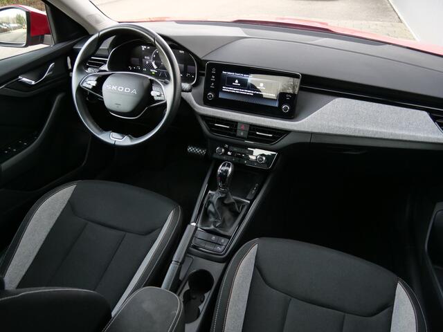 Skoda Kamiq 1.0 TSI Business Edition 116 Pk Automaat Camera / DAB / Apple Carplay / PDC / Keyless