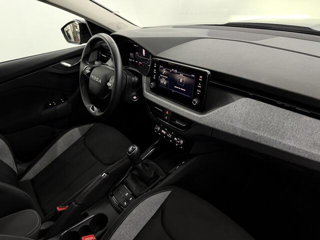 Skoda Kamiq 1.0 TSI Business Black Edition Camera, Apple carplay, Stoelverwarming, Virtual desk, Keyless start, Cruise control, A start stop, 1 jaar garantie