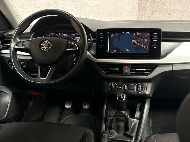 Skoda Kamiq 1.0 TSI Sport (VIRTUAL COCKPIT, APPLE CARPLAY, GROOT NAVI, SPORTSTOELEN, PARKEERSENSOREN, LM VELGEN, CRUISE, NIEUWSTAAT)