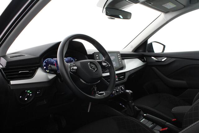 Skoda Kamiq 1.0 TSI Ambition > Automaat/Camera/Graphite Grey/Stoelverwarming...