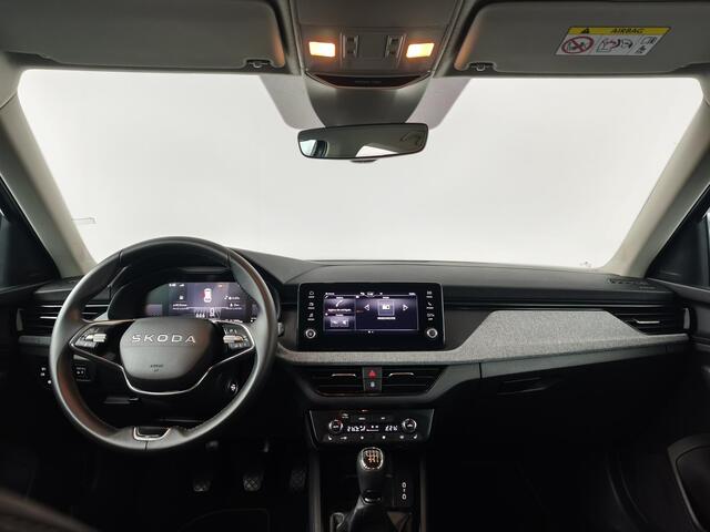Skoda Kamiq 1.0 TSI Business Edition | Apple CarPlay / Android Auto | Stoelverwarming | Achteruitrijcamera | All-Season banden |