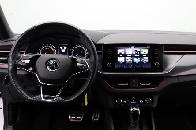 Skoda Kamiq 1.0 TSI Sport Business BOVAG Garantie | Trekhaak | Automaat | Climate control | Draadloze lader | PDC