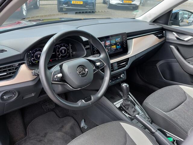 Skoda Kamiq 1.0 TSI 116pk DSG Business Edition | 1ste Eigenaar | Navi | Apple Carplay+Android Auto | Clima | Cruise | Led Koplampen | Stoelverwarming | Pdc V+A+Camera | Privacy Glass | 17''lm