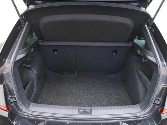 Skoda Kamiq 1.0 TSI Monte Carlo / DSG Aut / Pano / Matrix / Camera / Adaptive Cruise