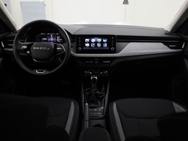 Skoda Kamiq 1.0TSI/115PK Selection DSG · Apple/Android Car Play · Camera + Parkeersensoren · Stoelverwarming · Garantie t/m 06-02-2027