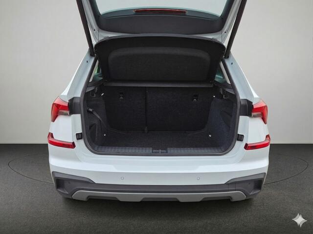 Skoda Kamiq 1.0 TSI Business Edition Automaat | Elektrische Klep | Stoelverwarming | PDC | Camera | Apple Carplay of Android Auto