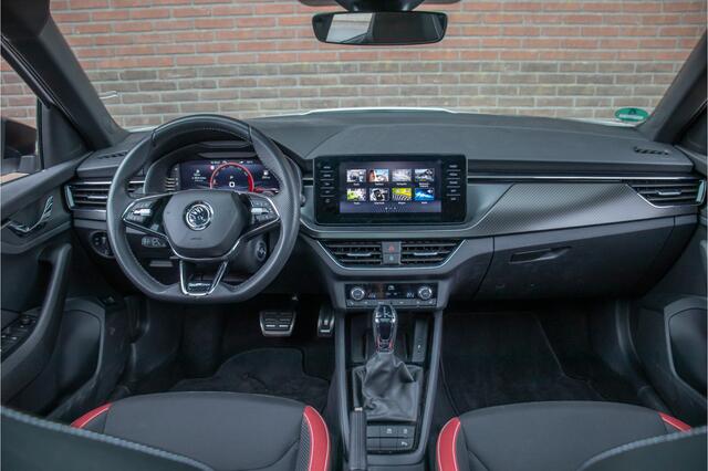 Skoda Kamiq 1.5 TSI DSG Monte Carlo, Panoramadak, Camera, Stoel & Stuurverwarming, Adaptive Cruise, Carplay, Keyless.