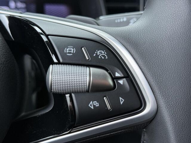 Skoda Kamiq Selection 1.0 TSI 115 PK DSG Automaat | Trekhaak | Adapt. Cruise control | 17" Lichtmetalen velgen |