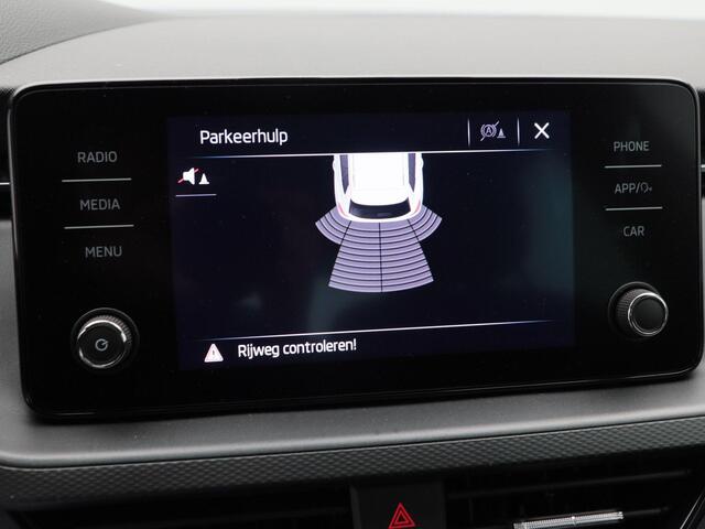 Skoda Kamiq 1.0 TSi 110 Pk Automaat Ambition | Cruise Control | Airco | Carplay | Parkeersensoren | 16 Inch | 38.595 Km !!