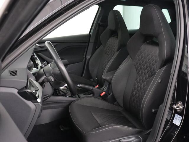 Skoda Kamiq 1.0 TSI Sport | Automaat | Camera | Carplay | Virtual Cockpit | Sportstoelen | Climate control | Full LED | Cruise control | Getint glas | Bluetooth