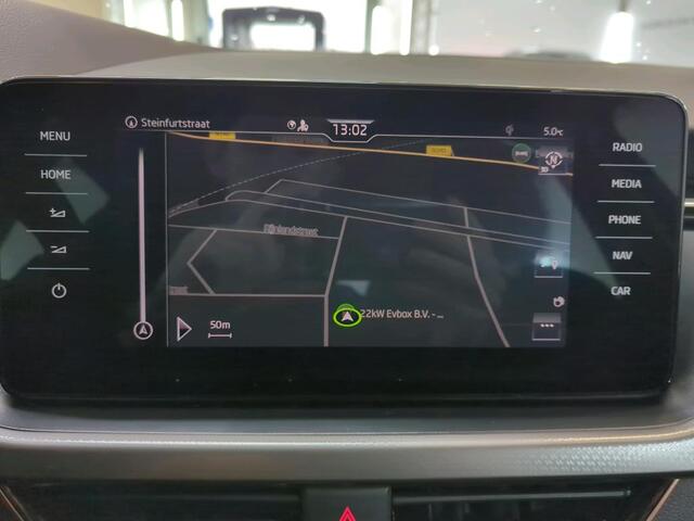 Skoda Kamiq 1.0 TSI Business Edition / AUTOMAAT/ PARK. SENSOREN/ STOELVERWARM./ VIRTUAL COCKPIT/ NAVI/ CLIMA/ 16" LMV