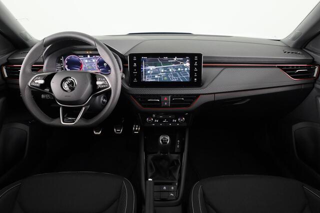 Skoda Kamiq 1.0 TSI Monte Carlo 115 pk | Verlengde garantie | Navigatie via App | Panoramadak | Parkeersensoren | Achteruitrijcamera | Adaptieve cruise controle