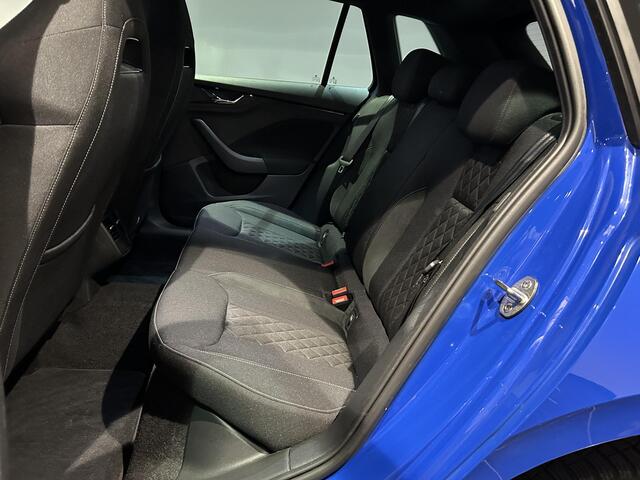 Skoda Kamiq 1.5 TSI ACT Sport Business | Adaptieve Cruise control | Apple Carplay/Android Auto | Stoelverwarming |