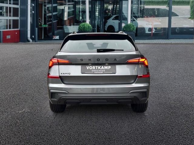 Skoda Kamiq 1.0 TSI DSG MONTE CARLO ZWENK.TREKHAAK/GLAS-DAK/STOELVERW/CAMERA
